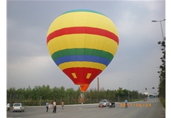 广州乐飞洋可定厂家直销景区使用升空热气球卡通可爱热气球