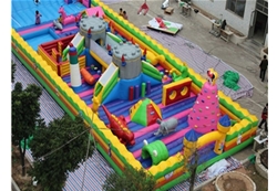 大型充气城堡充气儿童乐园气模蹦床滑梯障碍组合